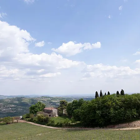 Podere Castagne شقة